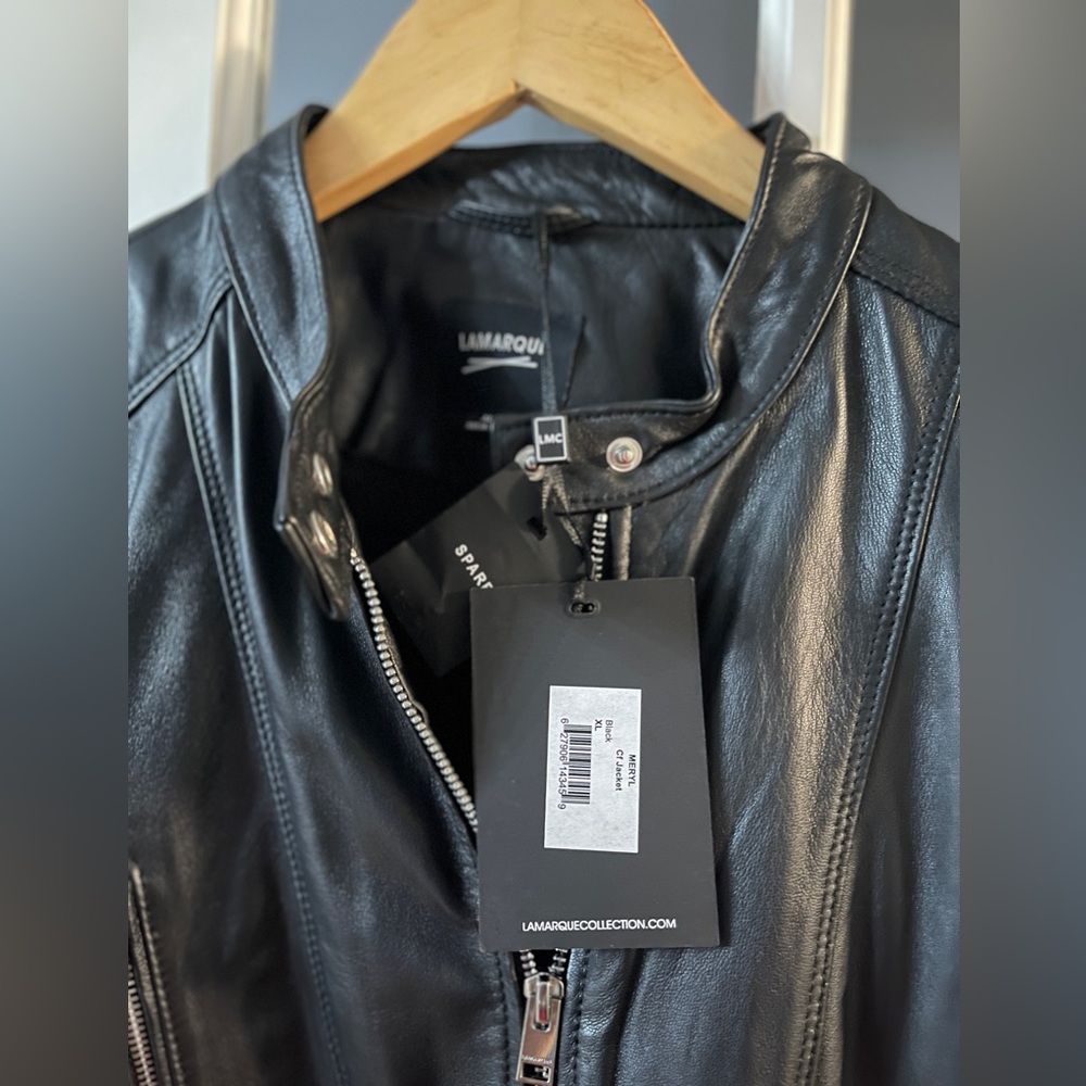 Lamarque Black Meryl Snap Stand
Collar Leather Moto Jacket Size XL,NWT - Picture 5 of 10